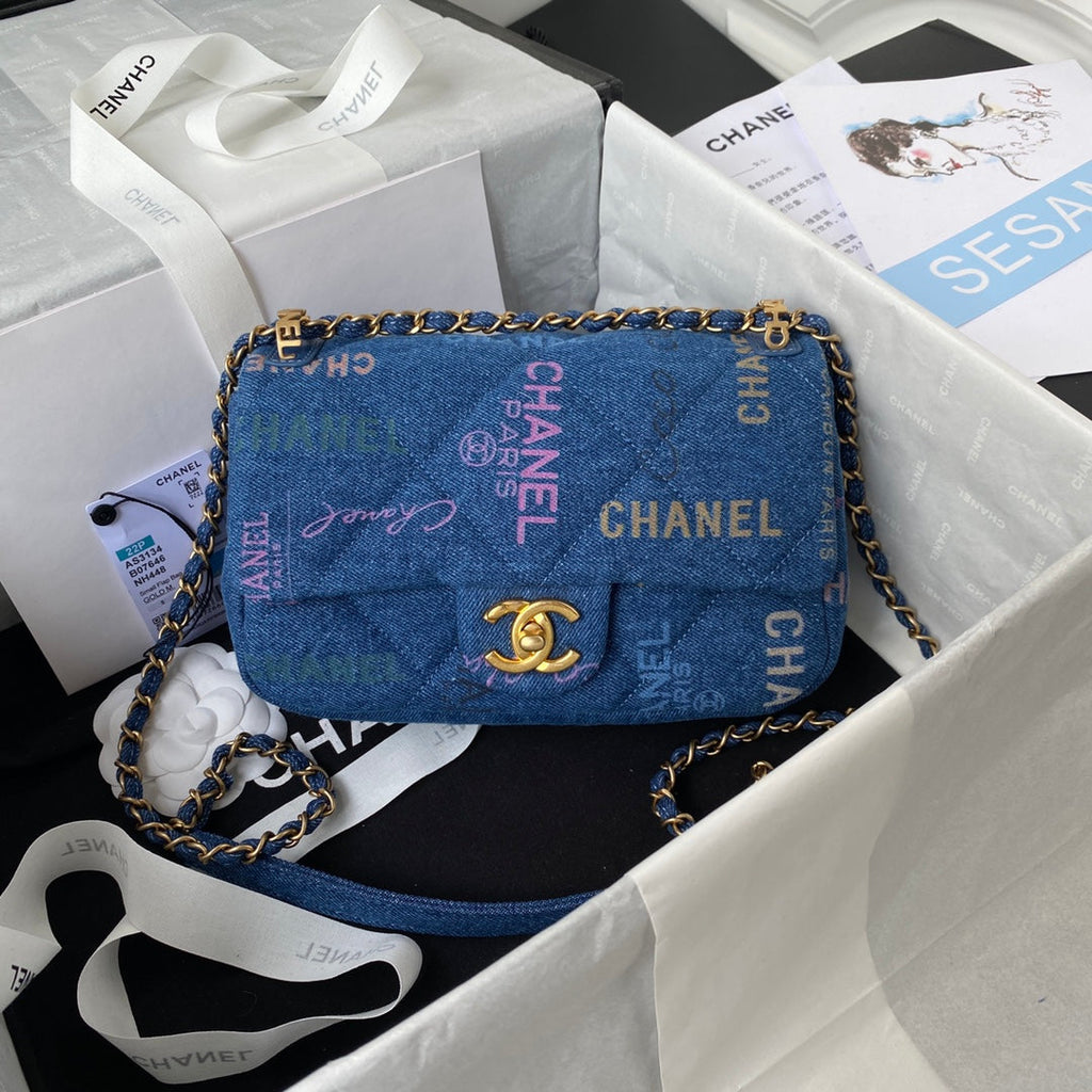 CHANEL  Small Flap Bag Blue Denim AS3134 - 23 x 14 x 8cm
