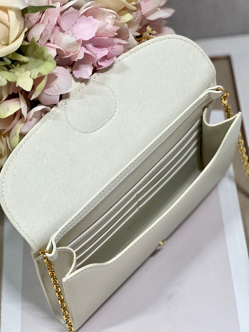Dior Bobby Wallet on Chain East West White - 21.5¡Á12¡Á4cm